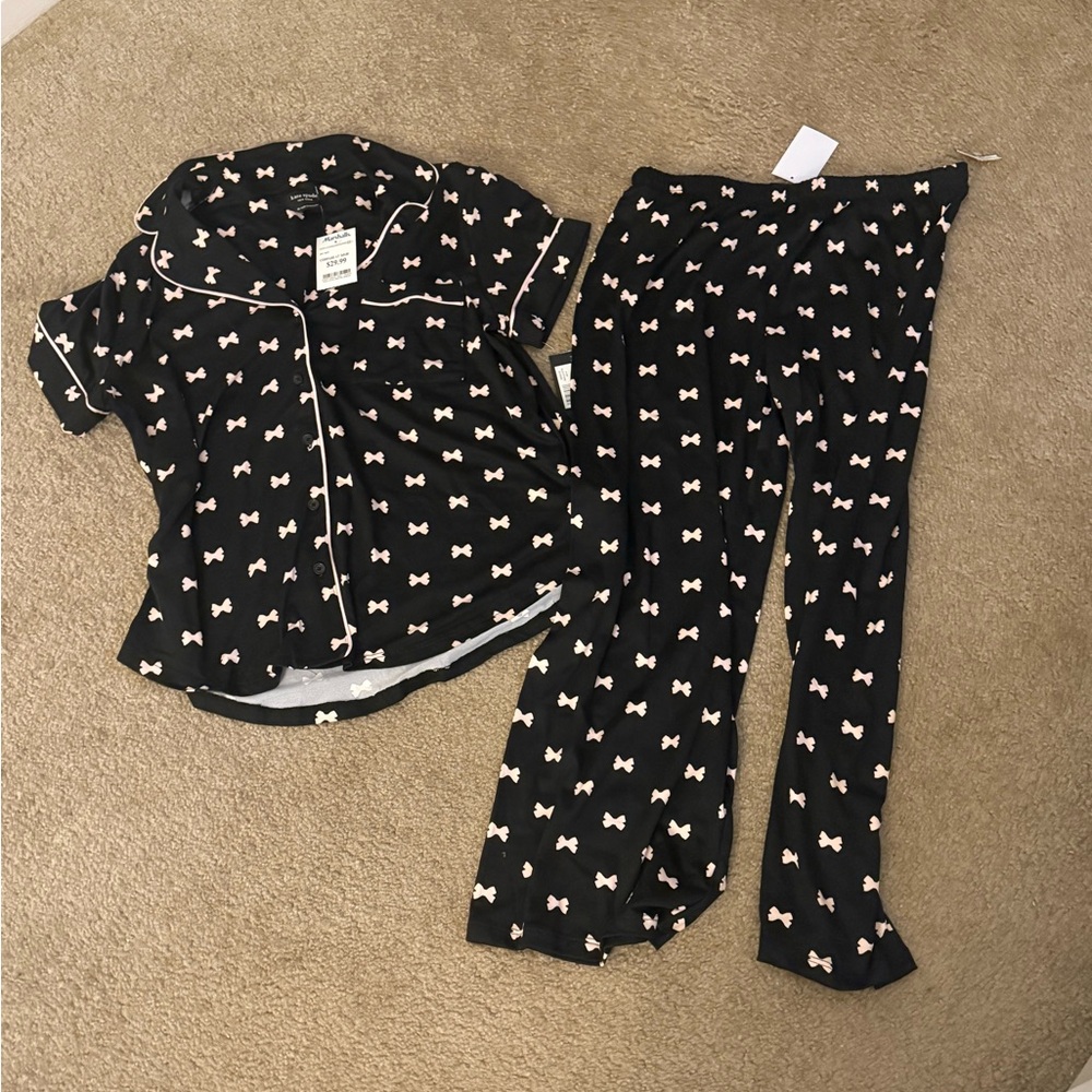 Kate Spade Black Pajama Set with White Bow Pattern